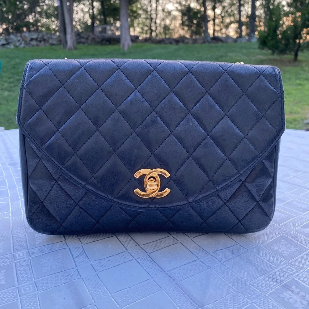 SOLD SOLD SOLD CHANEL Quilted Matelasse CC Logo Lambskin Chain Shoulder Bag - Picture 2 of 16